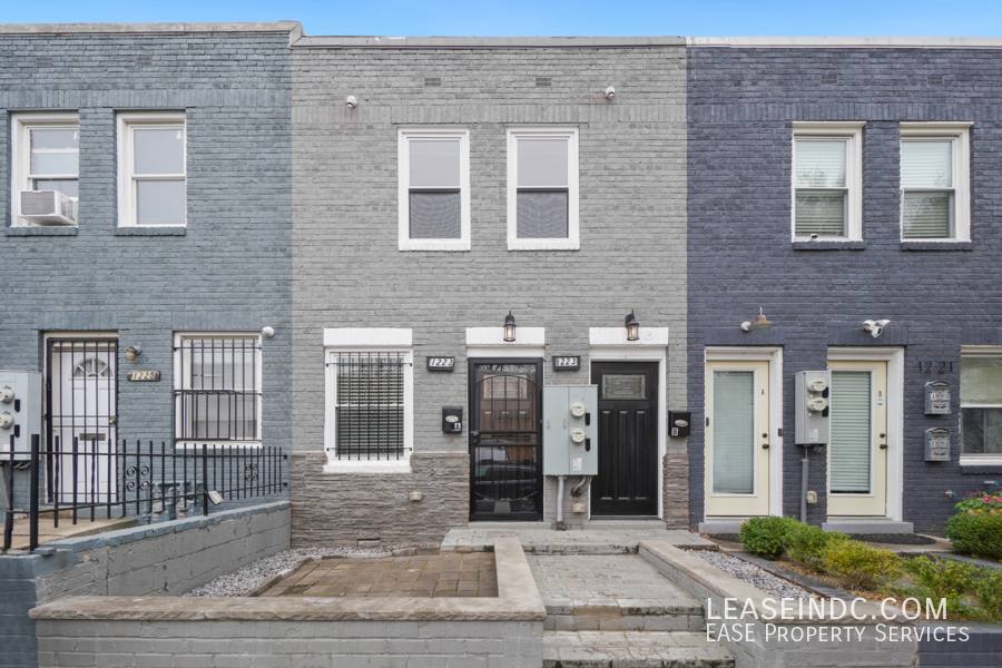 Apartment for rent at 1223 16th St NE #2, Washington, DC 20002