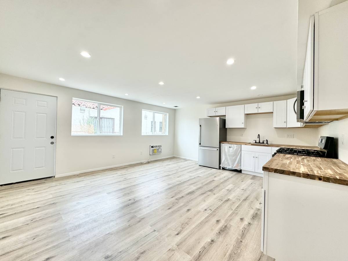 Apartment for rent at 14615 Gilmore St #1, Van Nuys, CA 91411