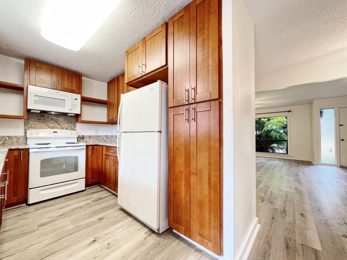 Townhouse for rent at 44-105 Laha St, Kaneohe, HI 96744