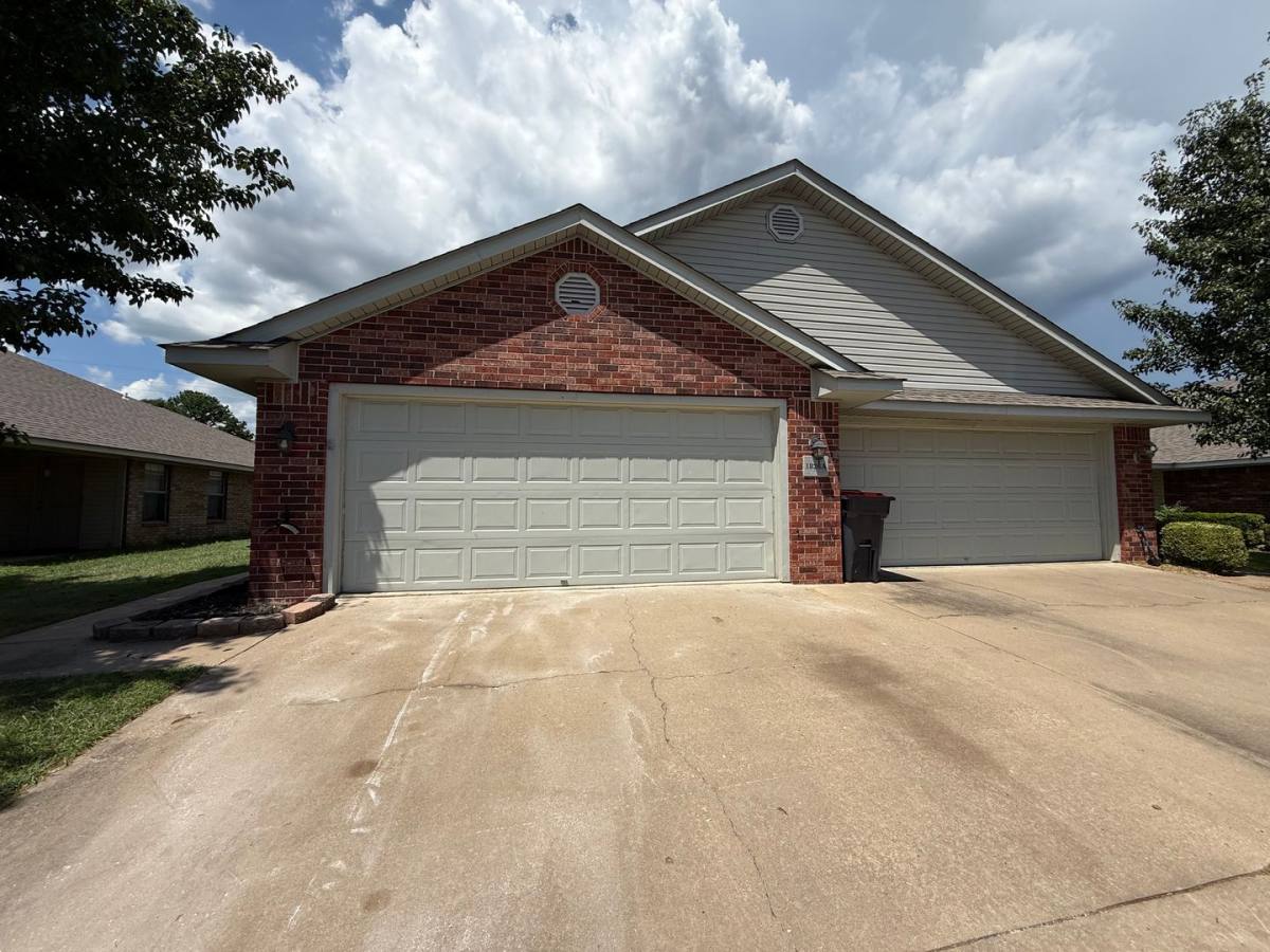 Apartment for rent at 1826 Ingalls Lane, Alma, AR 72921