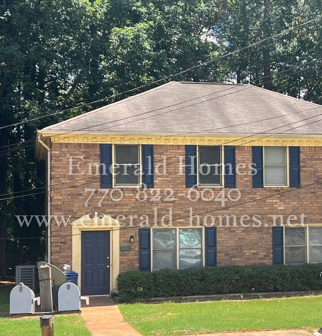 Apartment for rent at 162 & 164 Scarlet Way, Lawrenceville, GA 30046