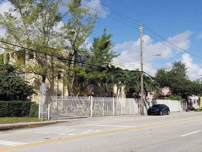 Apartment for rent at 7620 NW 2nd Ave #B-B, Miami, FL 33150