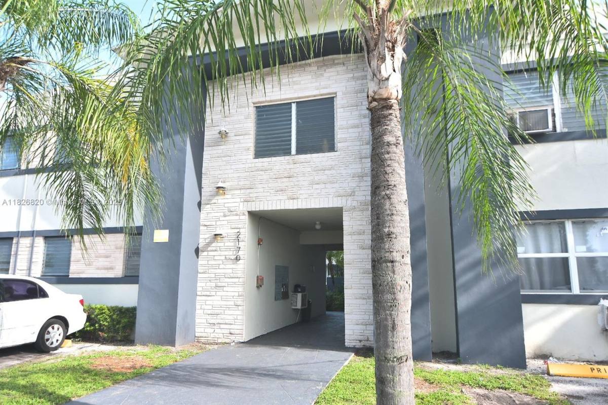 Apartment for rent at 2170 NW Flagler Terrace #210, Miami, FL 33125
