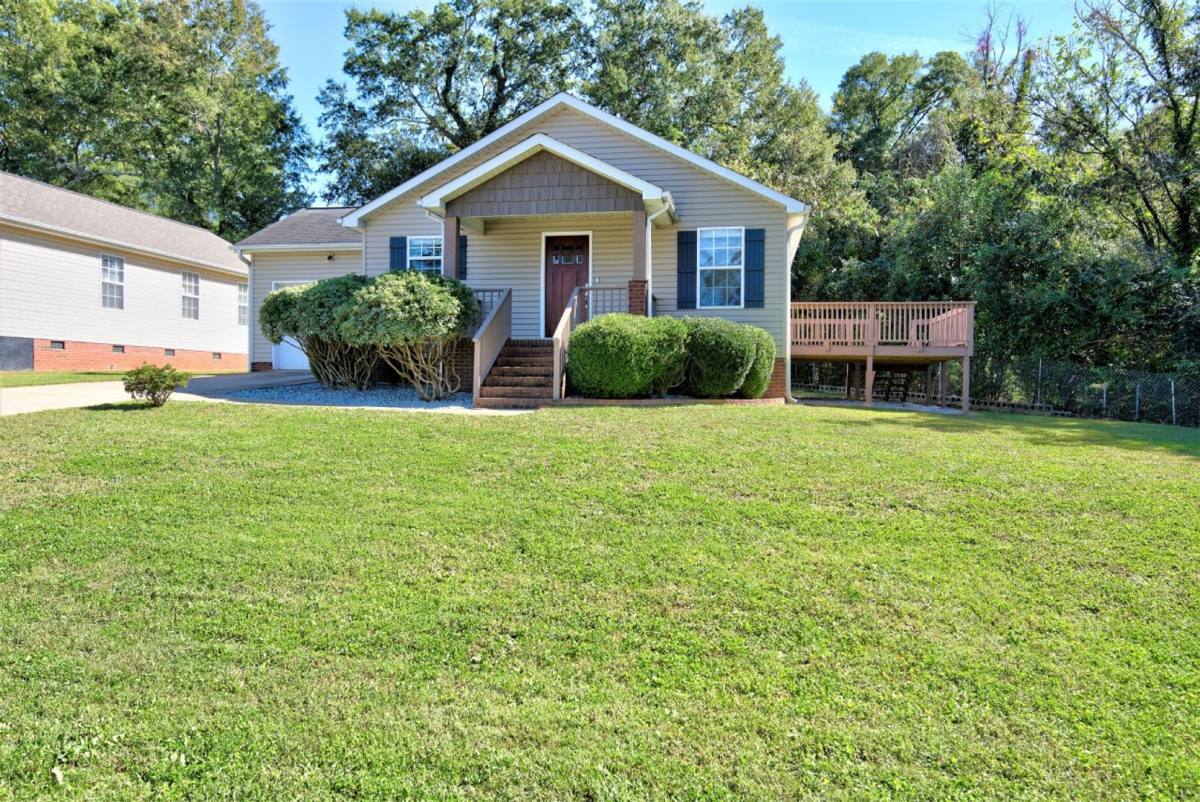House for rent at 113 Brunson St, Greenville, SC 29607