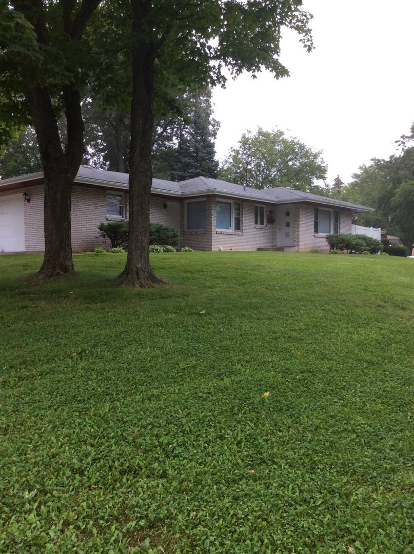 House for rent at 269 Flintridge Dr, Rockford, IL 61107