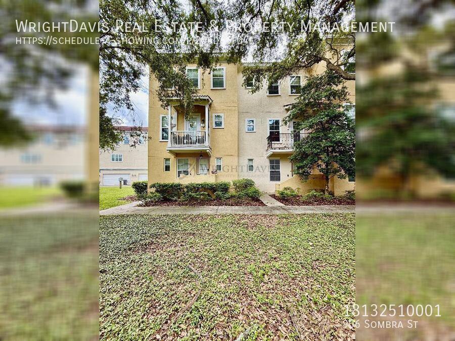 Townhouse for rent at 956 Sombra St, Tampa, FL 33619