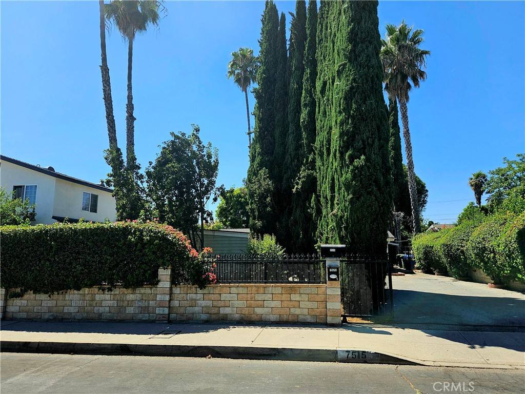 Apartment for rent at 7513 Lurline Ave, Winnetka, CA 91306