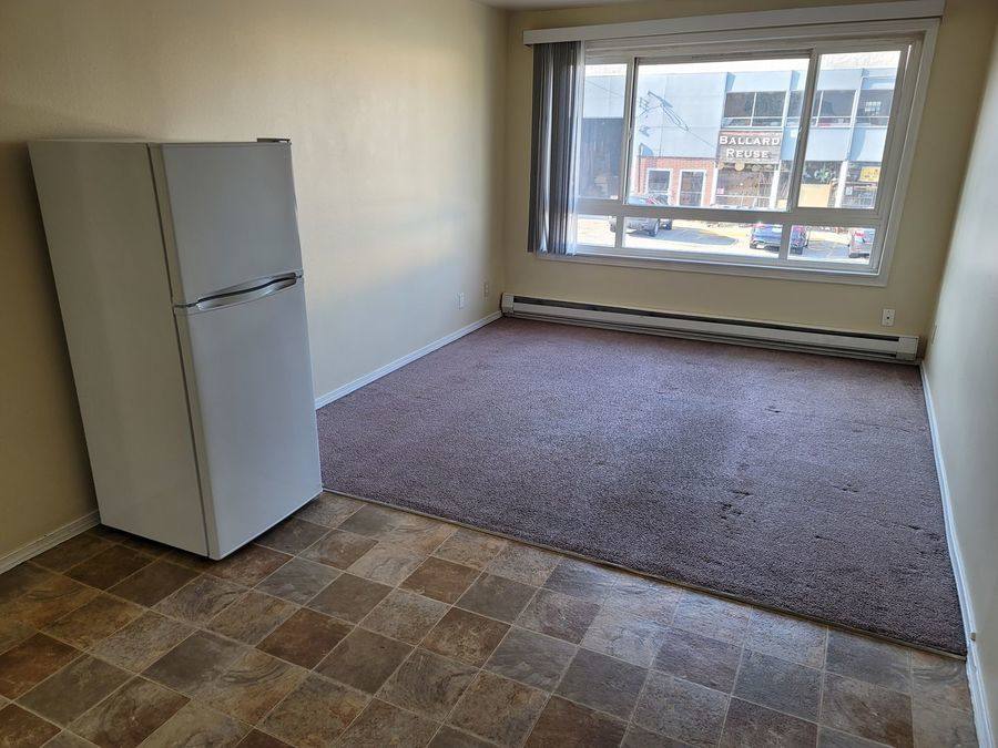 Apartment for rent at 1439 NW 52nd St #10, Seattle, WA 98107