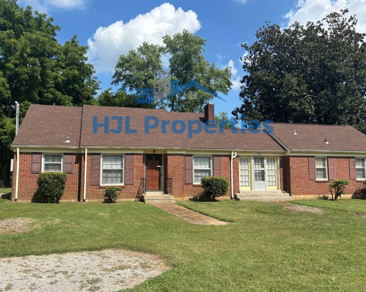 Apartment for rent at 131 McGavock Pike #A, B, Nashville, TN 37214