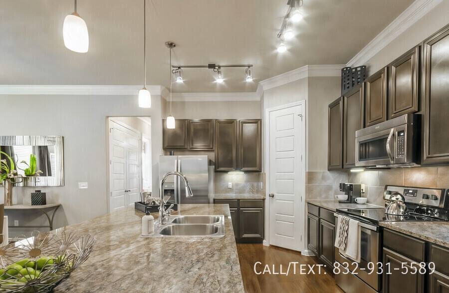 Apartment for rent at 265 Carriage Hills Blvd #BEWD, Conroe, TX 77384