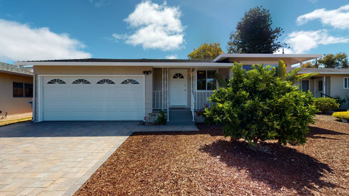 House for rent at 2073 Trinity St, San Mateo, CA 94403