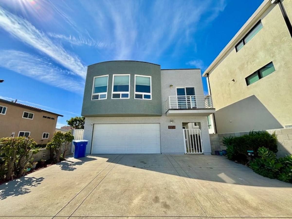 House for rent at 4053 Sunset Lane, Oxnard, CA 93035