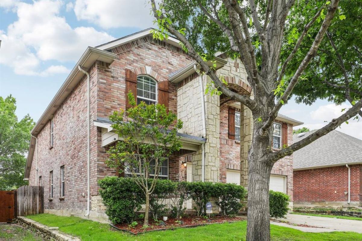 House for rent at 9897 Dartmouth Dr, Frisco, TX 75035