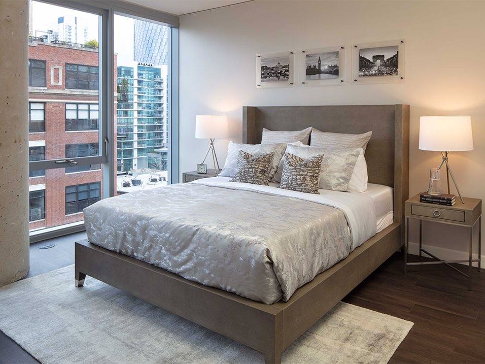 Apartment for rent at 205 S Peoria St, Chicago, IL 60607
