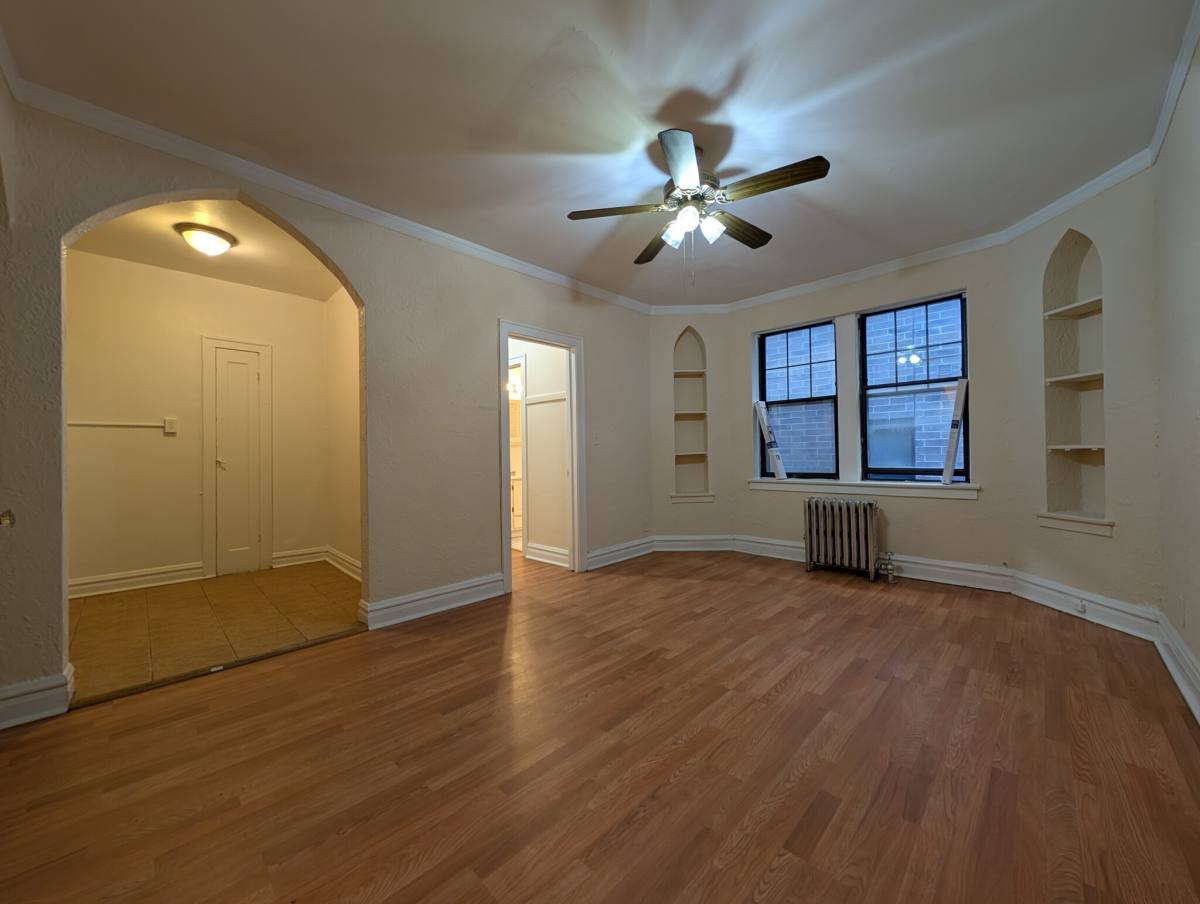 Apartment for rent at 4829 N Damen, Chicago, IL 60625