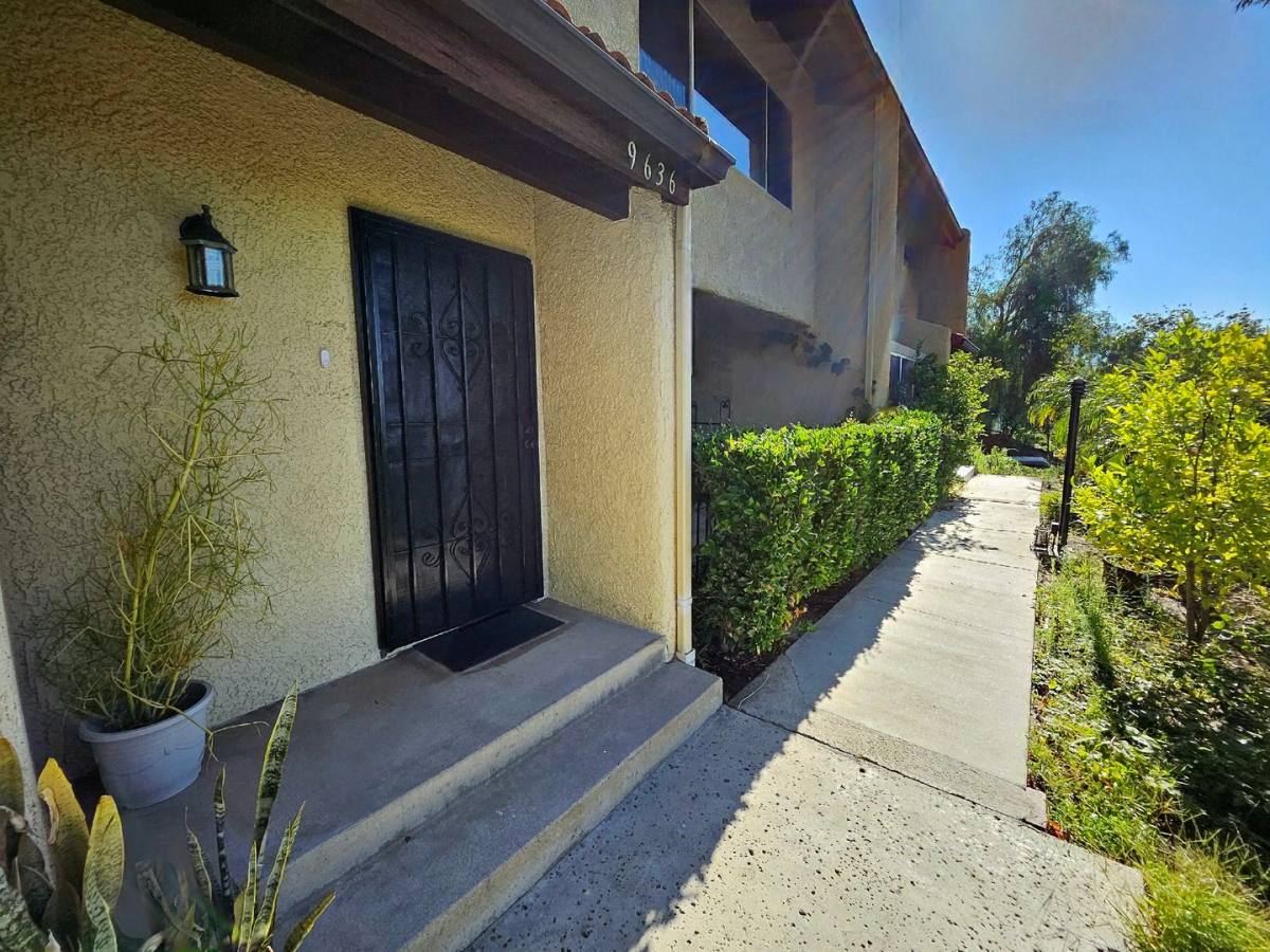 House for rent at 9636 Via Rimini, Burbank, CA 91504