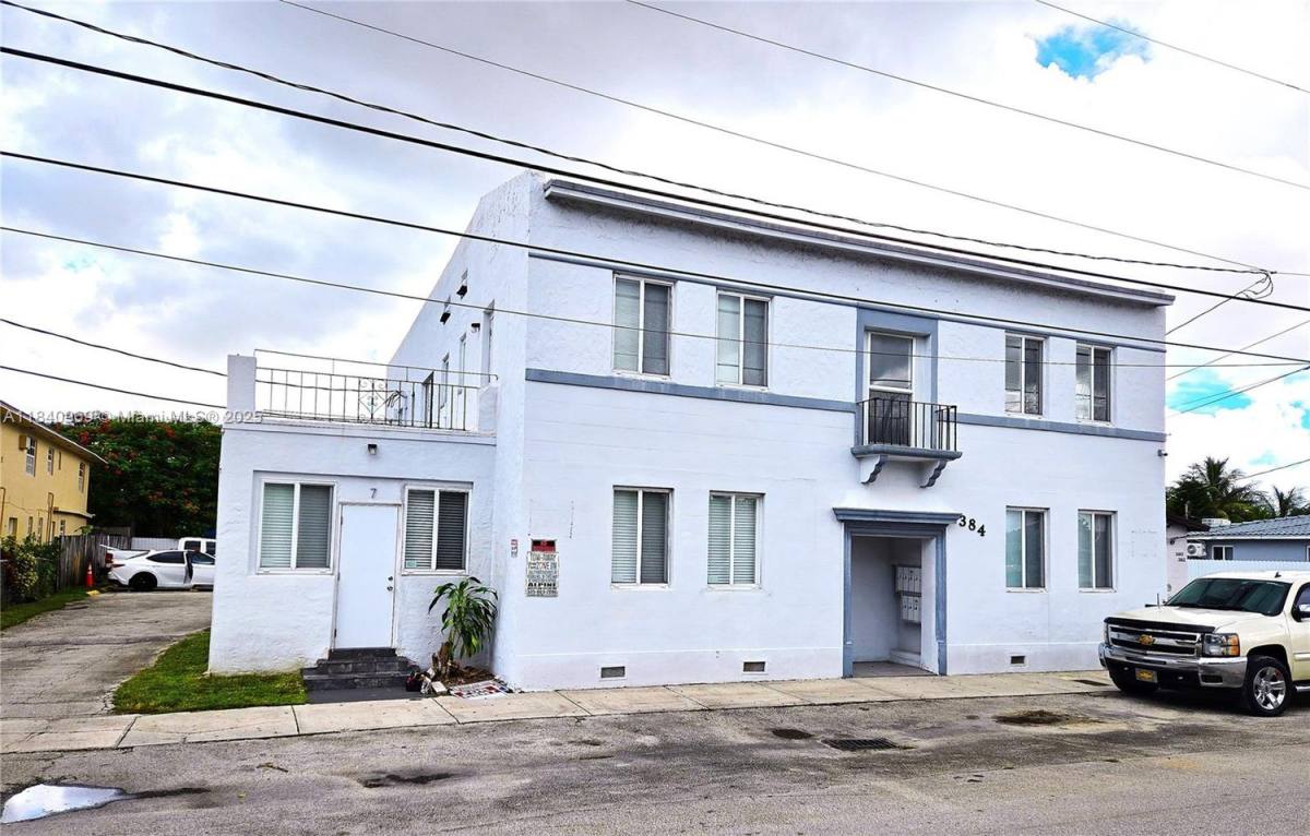 Apartment for rent at 384 Tamiami Canal Rd #4-4, Miami, FL 33144