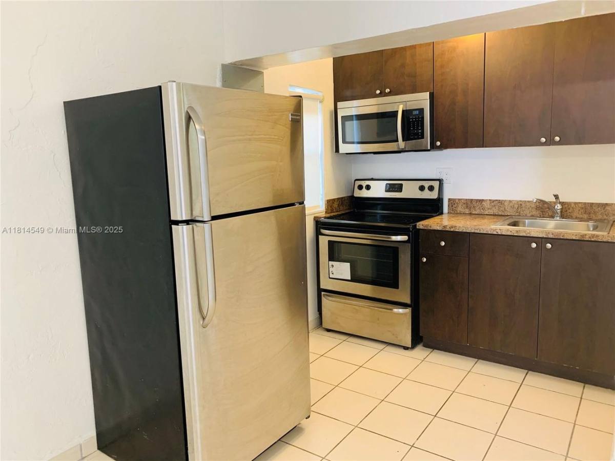 Apartment for rent at 619 NE 88th St #2-2, Miami, FL 33138