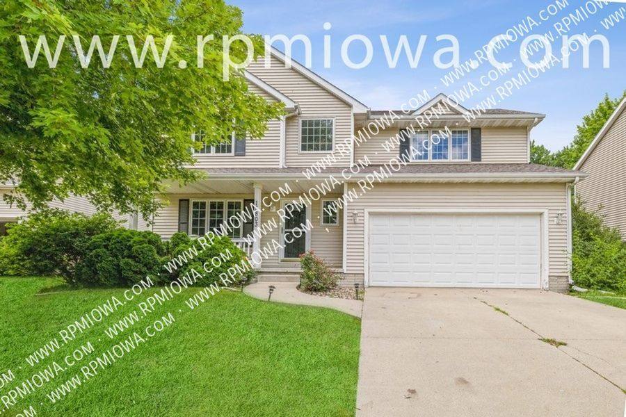 House for rent at 15803 Hawthorn Dr, Clive, IA 50325