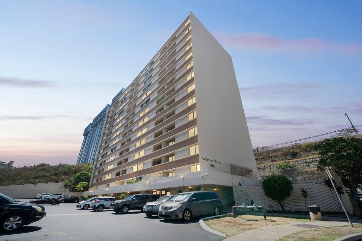 Condo for rent at 801 Ala Nioi Place, Honolulu, HI 96818