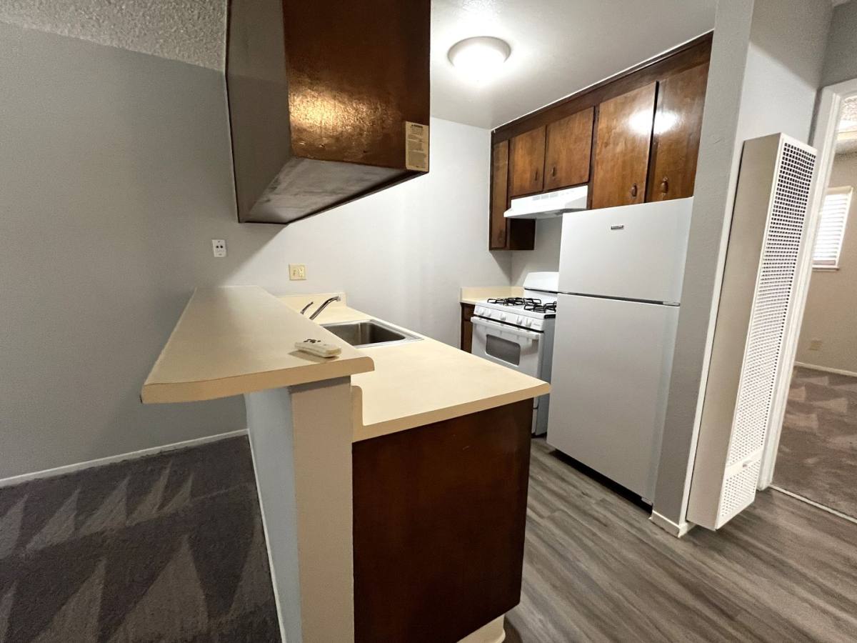 Apartment for rent at 330 W Acacia St, Stockton, CA 95203