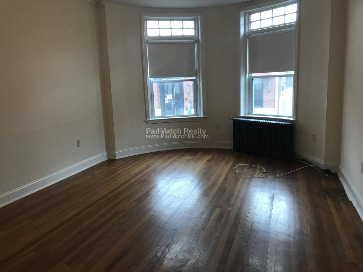 Apartment for rent at 15 Green St #1, Brookline, MA 02446
