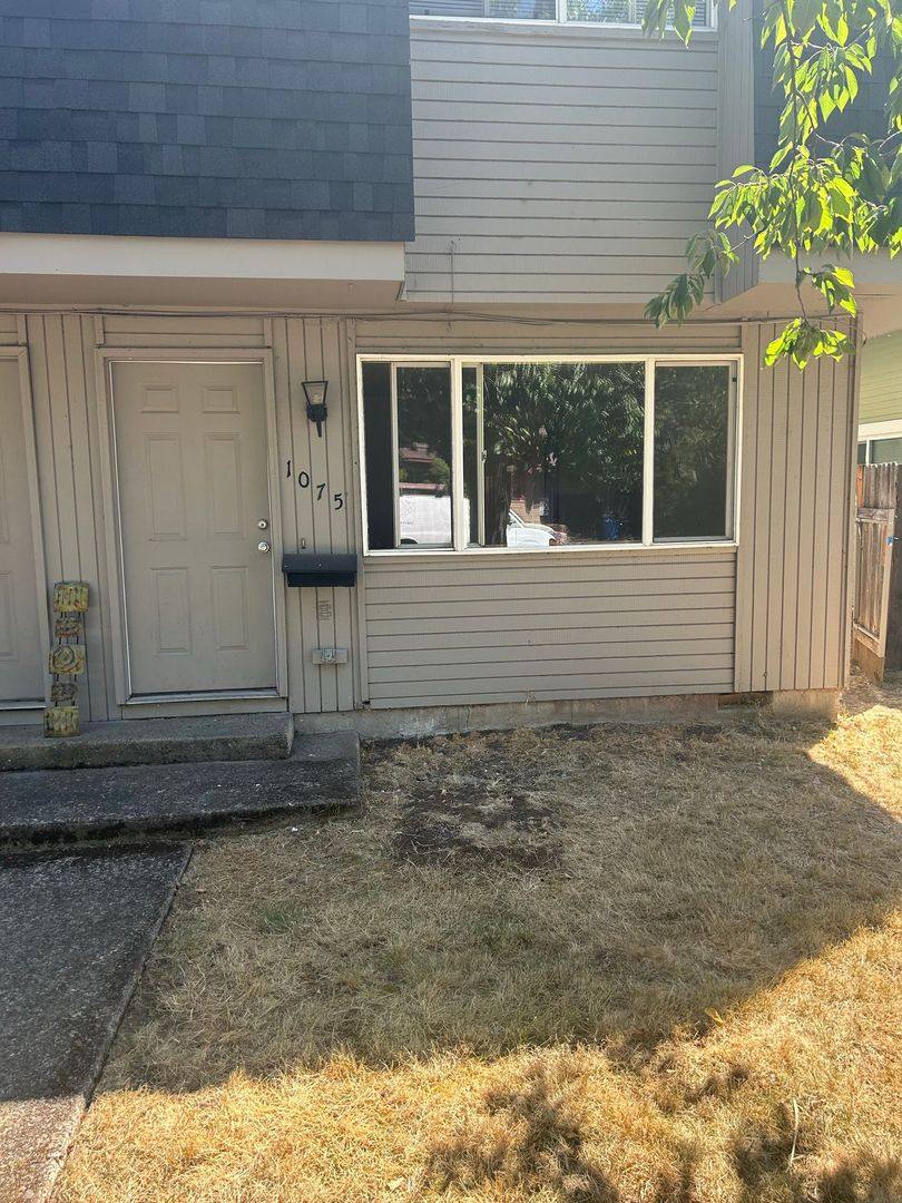 House for rent at 1075 Monroe St, Eugene, OR 97402