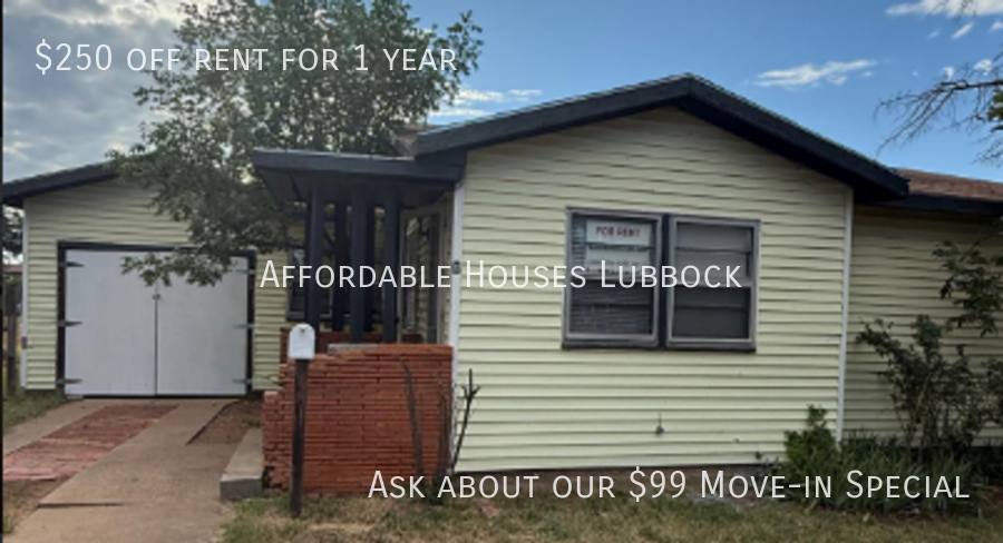 House for rent at 6107 Ave S, Lubbock, TX 79412