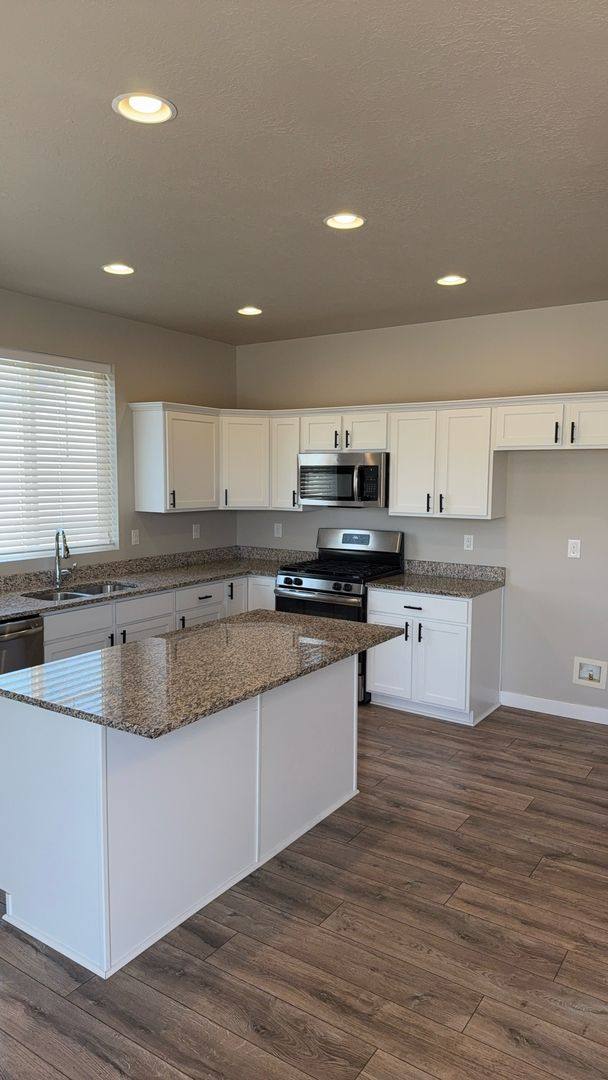 House for rent at 927 N Wahlen Way, Ogden, UT 84404