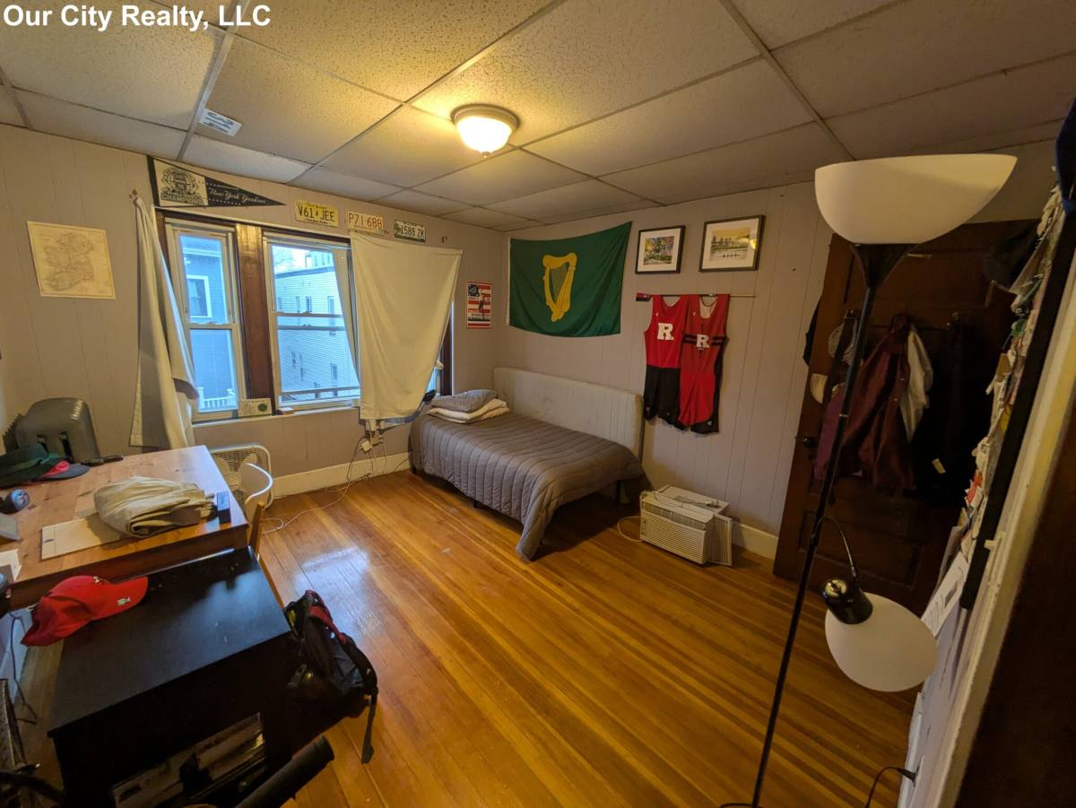 Apartment for rent at 103 Norfolk St #3, Cambridge, MA 02139