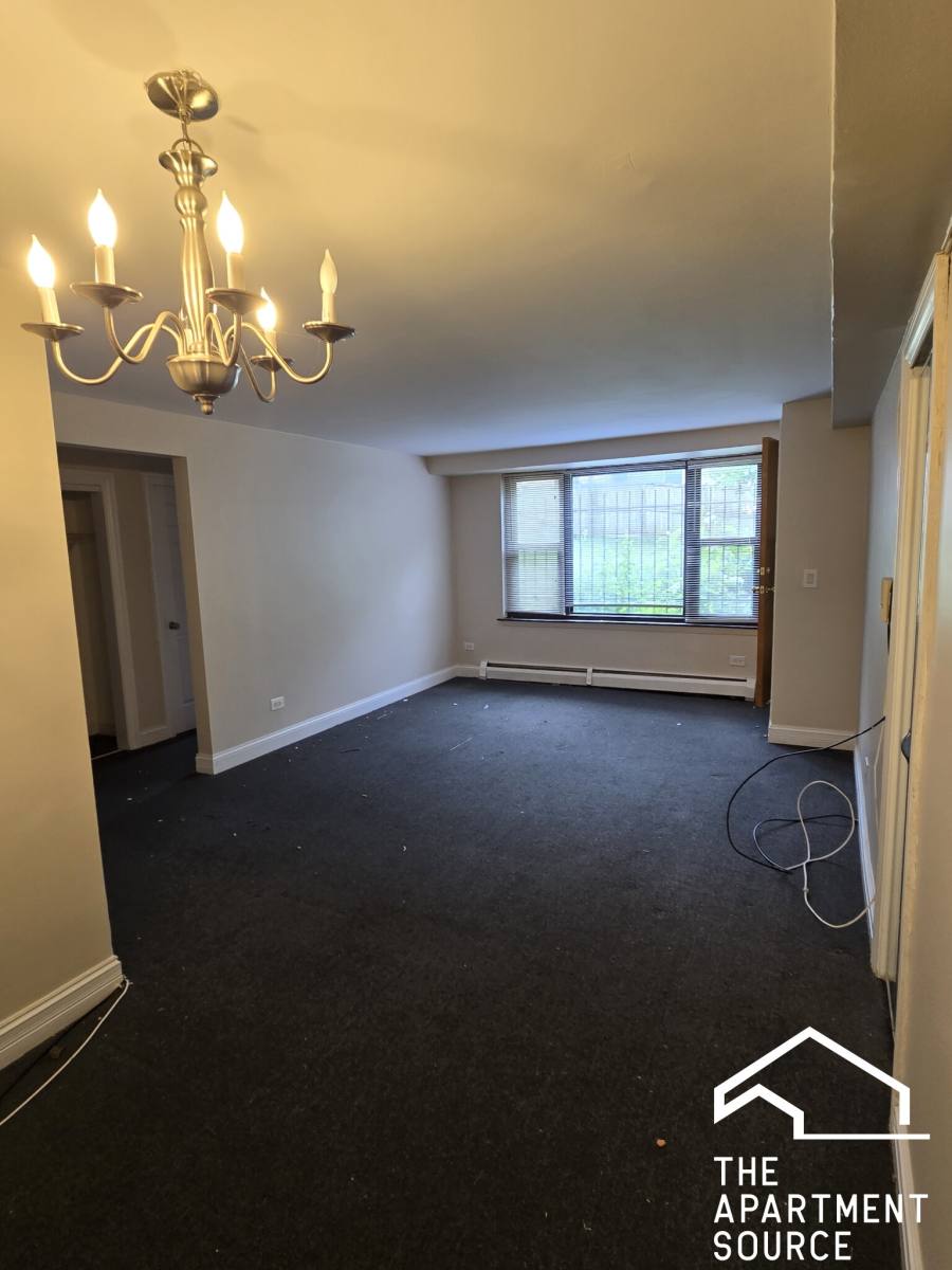 Apartment for rent at 7328 N Ridge #1E, Chicago, IL 60645