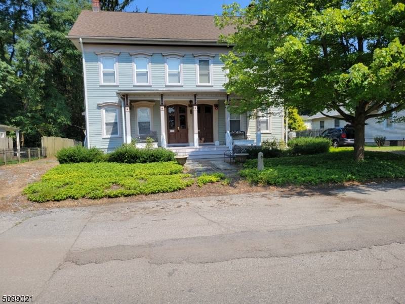 Apartment for rent at 131 4th St #B-B, Bangor, PA 18013