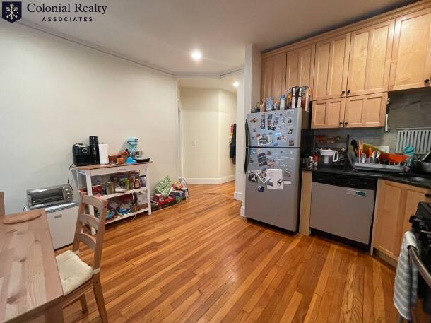 193 Winthrop Rd #5, Brookline, MA 02445