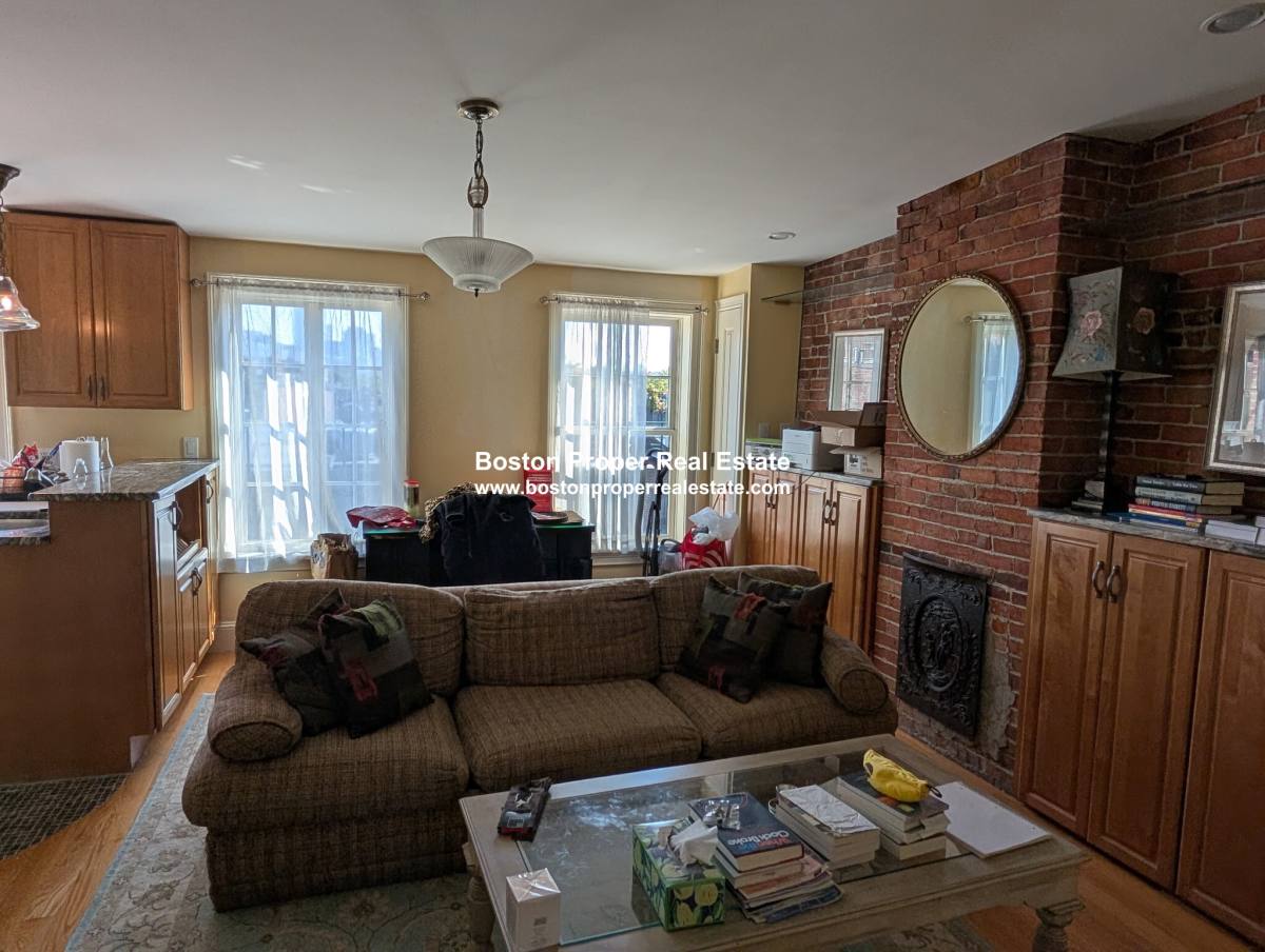 Apartment for rent at 125 Pembroke St #PH, Boston, MA 02118