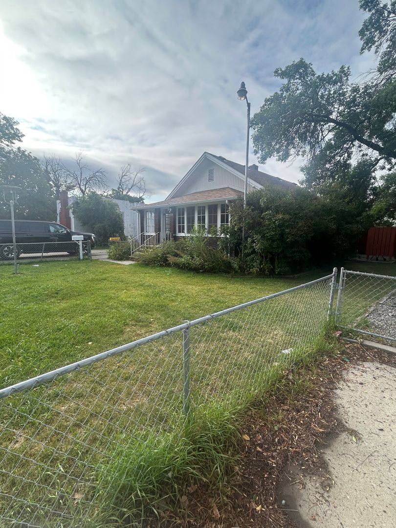 House for rent at 1036 Lewis Ave, Billings, MT 59102