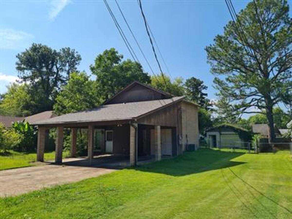 House for rent at 817 Williamson Rd, Montgomery, AL 36109