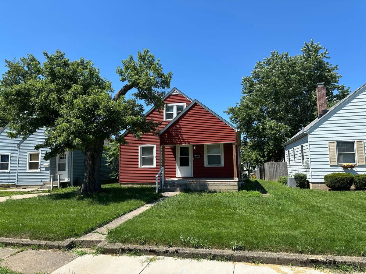House for rent at 338 N 16th, Beech Grove, IN 46107