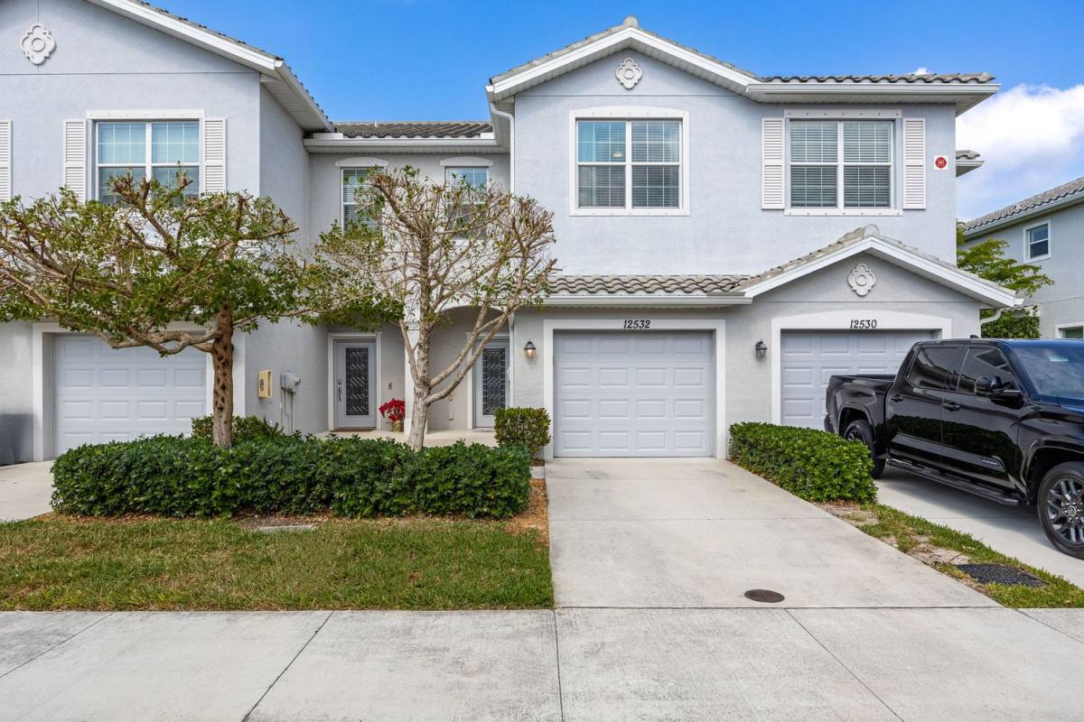 Townhouse for rent at 12532 Westhaven Way, Fort Myers, FL 33913