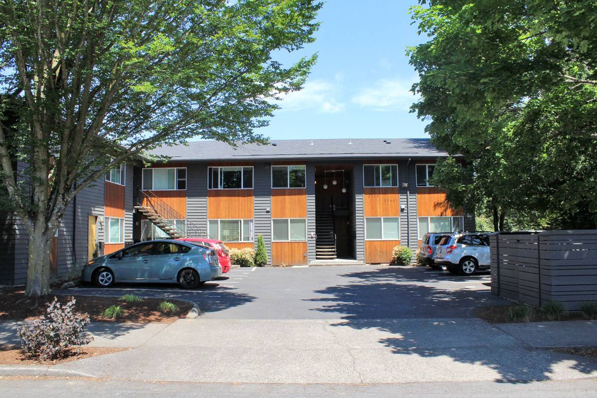 Apartment for rent at 2725-2743 SE Taylor St, Portland, OR 97214