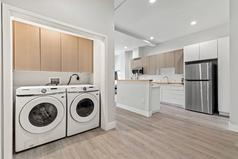 Apartment for rent at 1915 S St, Sacramento, CA 95811