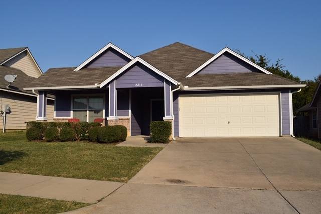 House for rent at 2216 Arrowhead Dr, Denton, TX 76207