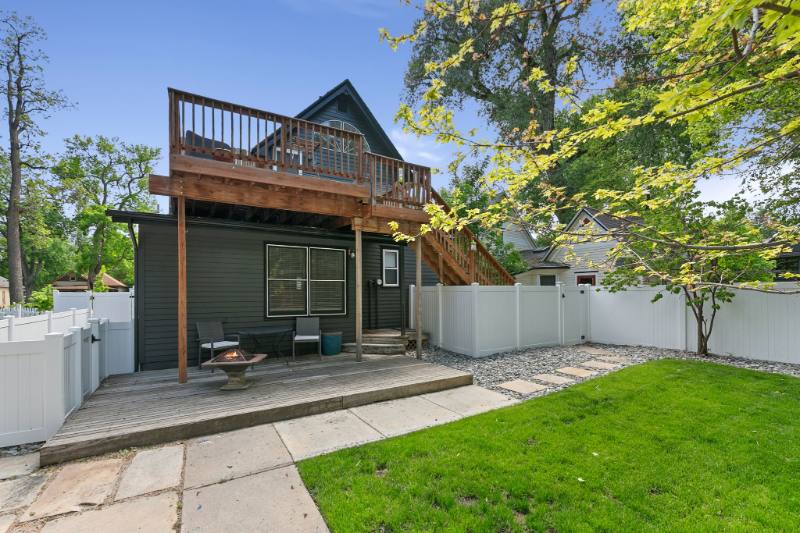 Apartment for rent at 424 W Oak St, Fort Collins, CO 80521