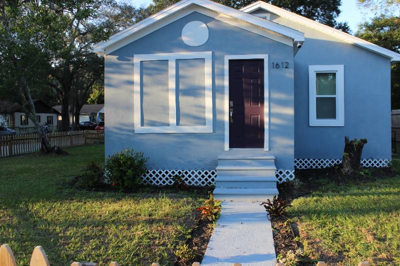 House for rent at 1612 E Sitka St, Tampa, FL 33604