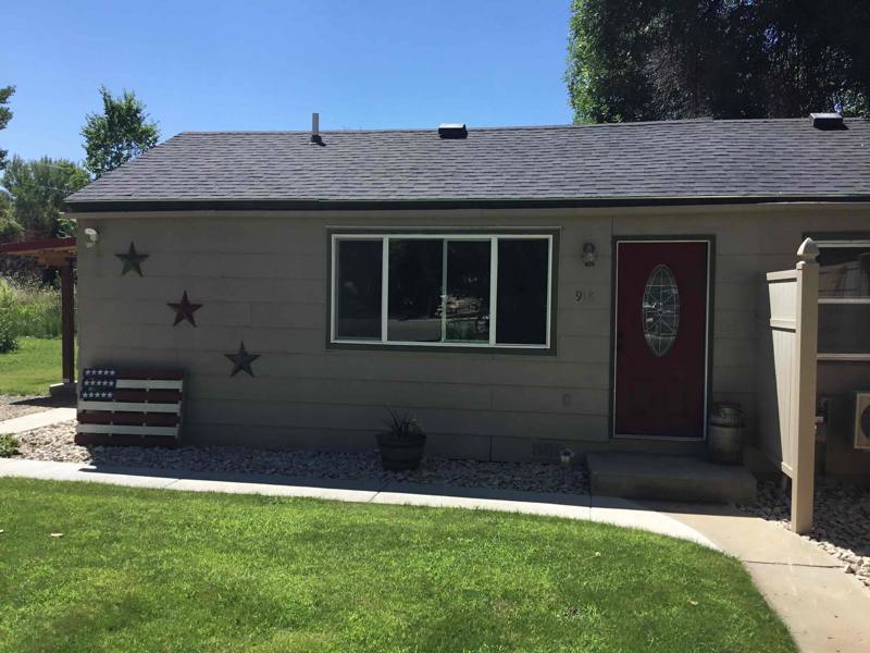 Apartment for rent at 918 Jersey Ave, Lovell, WY 82431