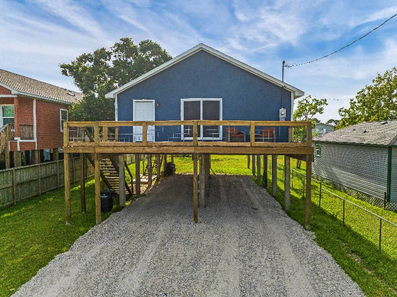 House for rent at 1030 12th St, Kemah, TX 77565