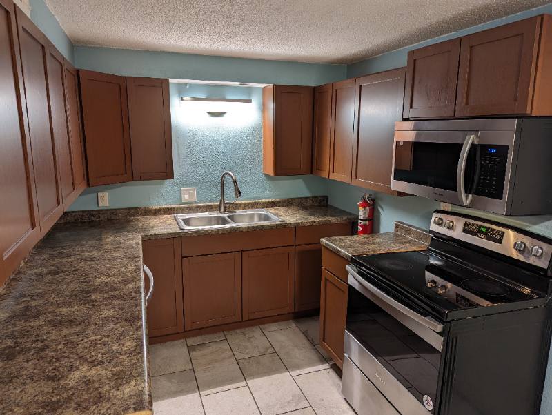 Apartment for rent at 635 W 25th St #3, Lawrence, KS 66046