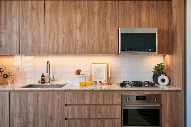 Apartment for rent at 338 W Hill St, Chicago, IL 60610