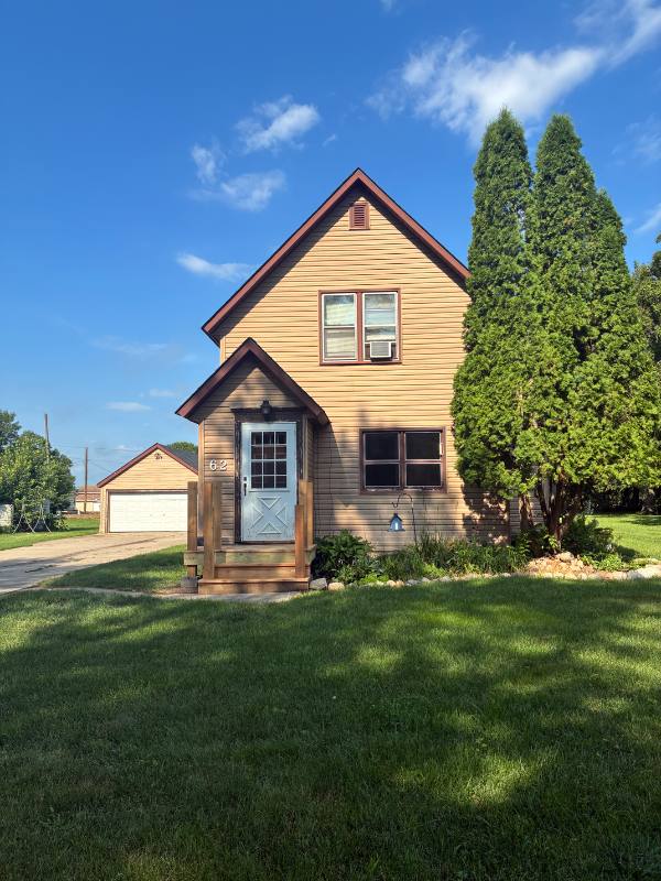 House for rent at 62 Park Dr, Slayton, MN 56172