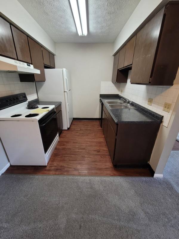 Apartment for rent at 7320 Sunset Strip Ave NW #9, North Canton, OH 44720