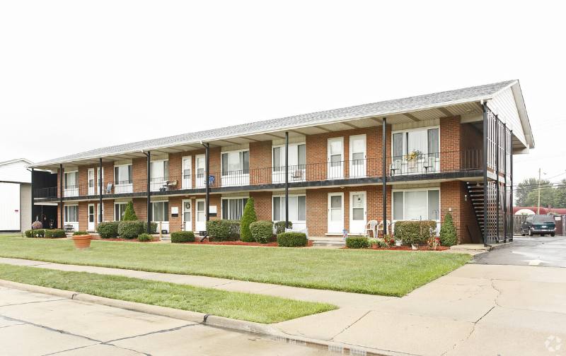 Apartment for rent at 31254 Pardo St #8, Garden City, MI 48135